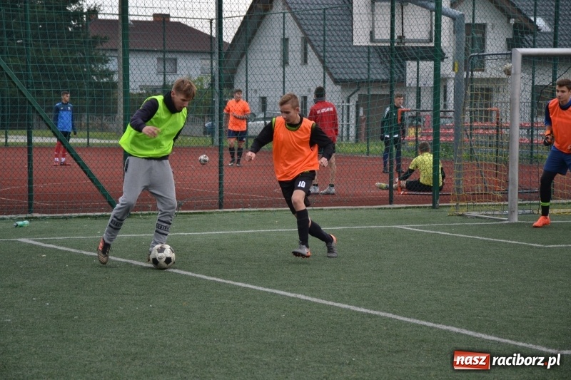 Zdjęcie w galerii na portalu naszraciborz.pl: W Krzyżanowicach szukali piłkarskich talentów wiadomości z regionu