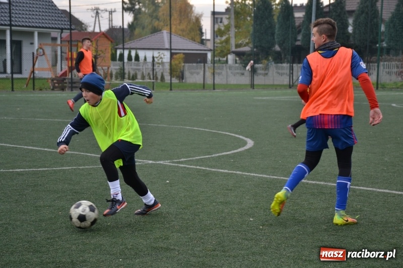 Zdjęcie w galerii na portalu naszraciborz.pl: W Krzyżanowicach szukali piłkarskich talentów wiadomości z regionu