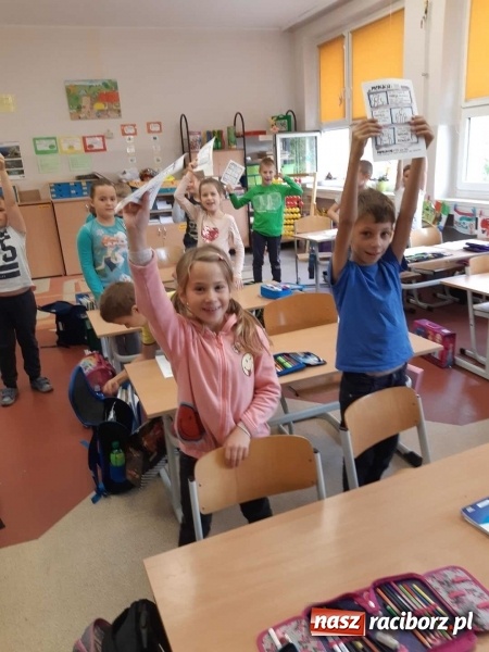 Zdjęcie w galerii na portalu naszraciborz.pl: Sztuka mediacji w SP1 na Ostrogu wiadomości z regionu