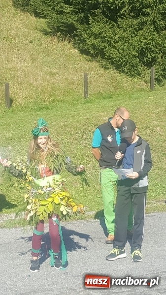 Zdjęcie w galerii na portalu naszraciborz.pl: Twarzą w twarz bez Internetu. Nowy projekt w szkole na Ostrogu wiadomości z regionu