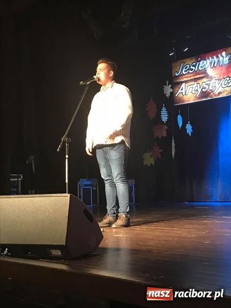 Zdjęcie w galerii na portalu naszraciborz.pl: Wokaliści zespołu Miraż z sukcesami w Żorach wiadomości z regionu