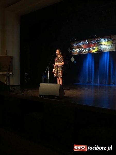 Zdjęcie w galerii na portalu naszraciborz.pl: Wokaliści zespołu Miraż z sukcesami w Żorach wiadomości z regionu