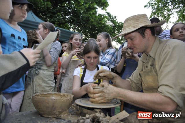 Zdjęcie w galerii na portalu naszraciborz.pl: Fenomenalny Wieczór w Muzeum wiadomości z regionu
