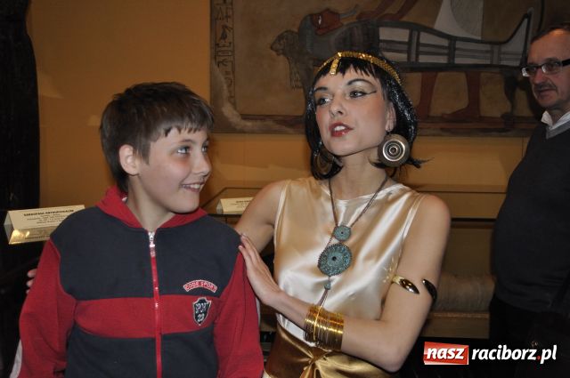 Zdjęcie w galerii na portalu naszraciborz.pl: Fenomenalny Wieczór w Muzeum wiadomości z regionu