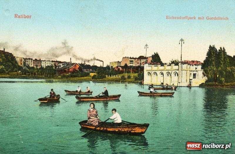 Zdjęcie w galerii na portalu naszraciborz.pl: Wodniacy wracają na staw gondolowy w parku Roth  wiadomości z regionu