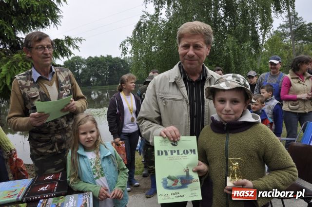 Zdjęcie w galerii na portalu naszraciborz.pl: Wędkarski Dzień Dziecka na Trzecioku wiadomości z regionu