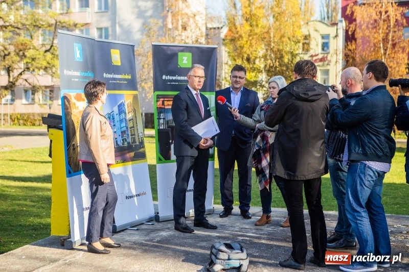 Zdjęcie w galerii na portalu naszraciborz.pl: Polityka miłości i politycznej korupcji. Mirosław Lenk o swoim rywalu w II turze WIDEO wiadomości z regionu