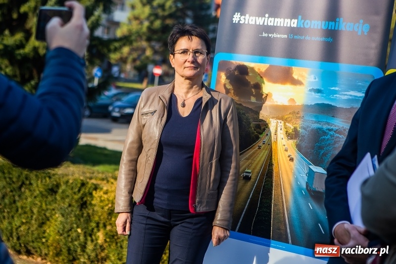 Zdjęcie w galerii na portalu naszraciborz.pl: Polityka miłości i politycznej korupcji. Mirosław Lenk o swoim rywalu w II turze WIDEO wiadomości z regionu