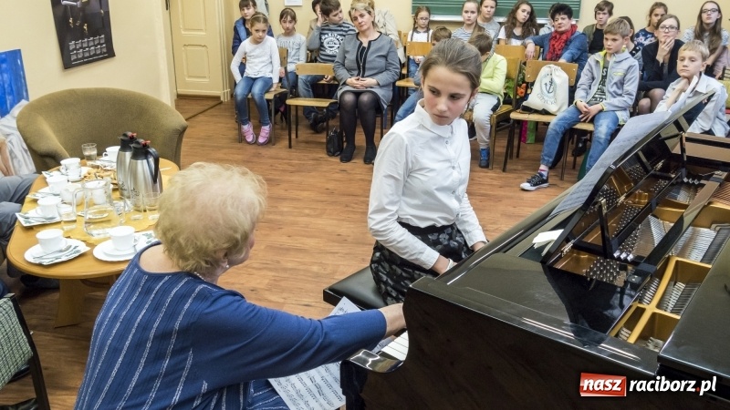 Zdjęcie w galerii na portalu naszraciborz.pl: Wybitna polska pianistka na warsztatach w Raciborzu FOTO i WIDEO wiadomości z regionu