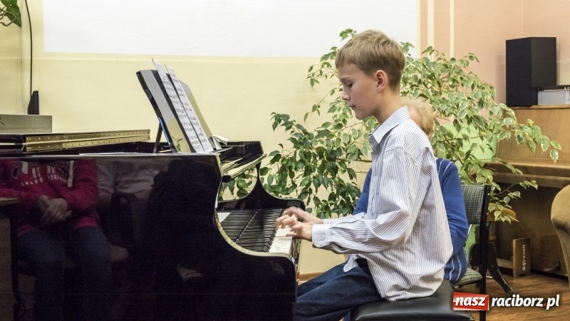 Zdjęcie w galerii na portalu naszraciborz.pl: Wybitna polska pianistka na warsztatach w Raciborzu FOTO i WIDEO wiadomości z regionu