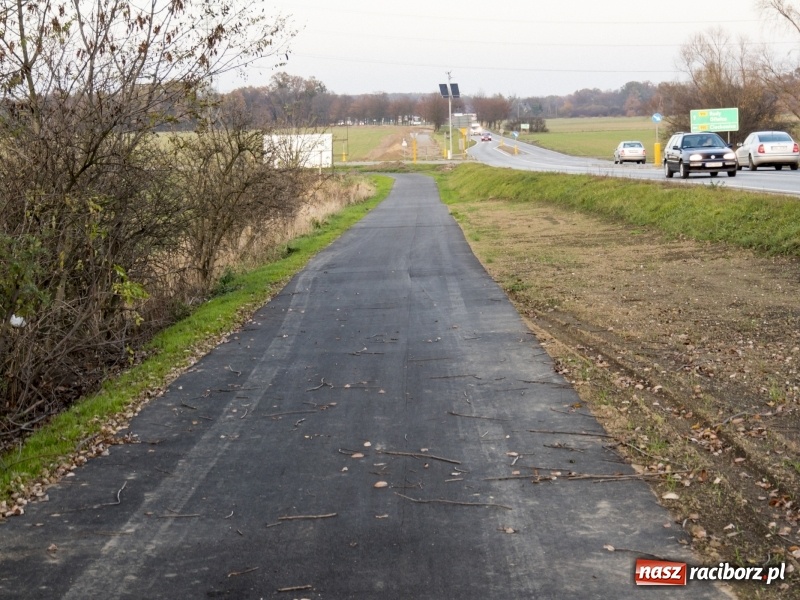 Zdjęcie w galerii na portalu naszraciborz.pl: Powstaje droga rowerowa na Łężczok. Budowa potrwa jeszcze blisko rok wiadomości z regionu