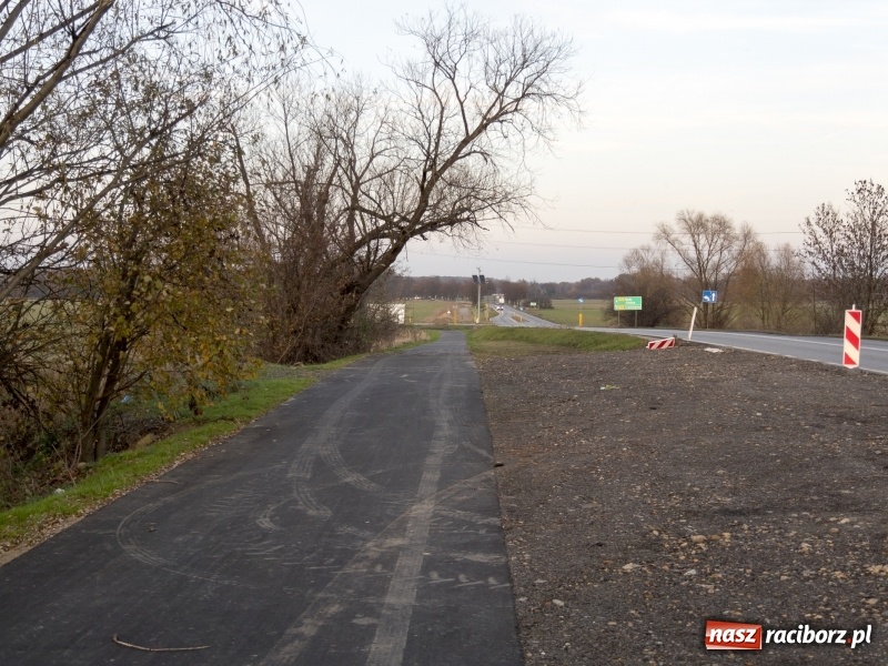 Zdjęcie w galerii na portalu naszraciborz.pl: Powstaje droga rowerowa na Łężczok. Budowa potrwa jeszcze blisko rok wiadomości z regionu