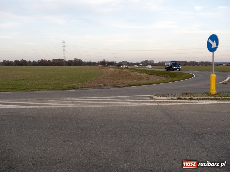 Zdjęcie w galerii na portalu naszraciborz.pl: Powstaje droga rowerowa na Łężczok. Budowa potrwa jeszcze blisko rok wiadomości z regionu