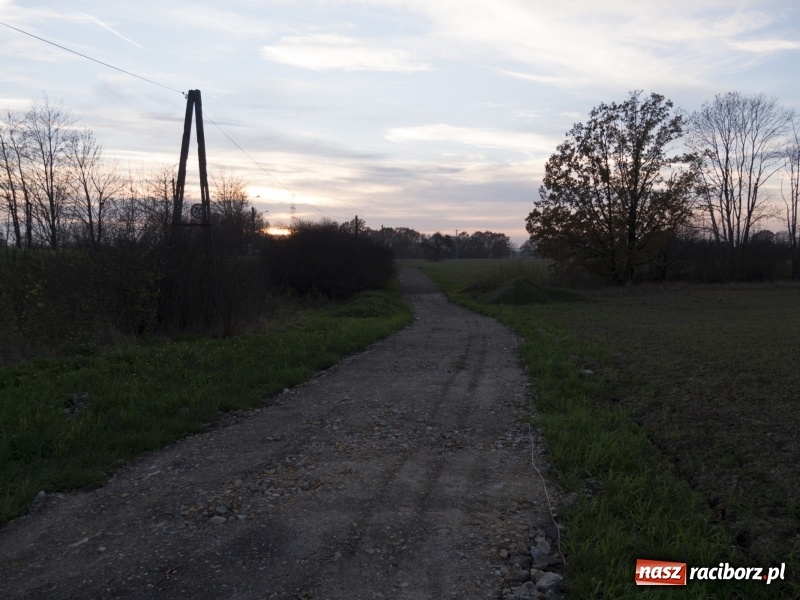 Zdjęcie w galerii na portalu naszraciborz.pl: Powstaje droga rowerowa na Łężczok. Budowa potrwa jeszcze blisko rok wiadomości z regionu