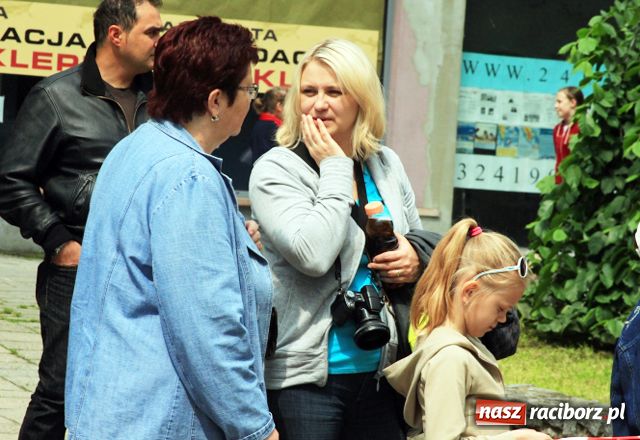 Zdjęcie w galerii na portalu naszraciborz.pl: Dorośli, młodzież i dzieci promują bieganie wiadomości z regionu