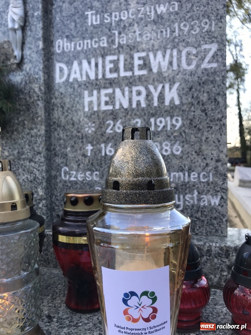 Zdjęcie w galerii na portalu naszraciborz.pl: Raciborska mapa pamięci na Zaduszki 2018  wiadomości z regionu