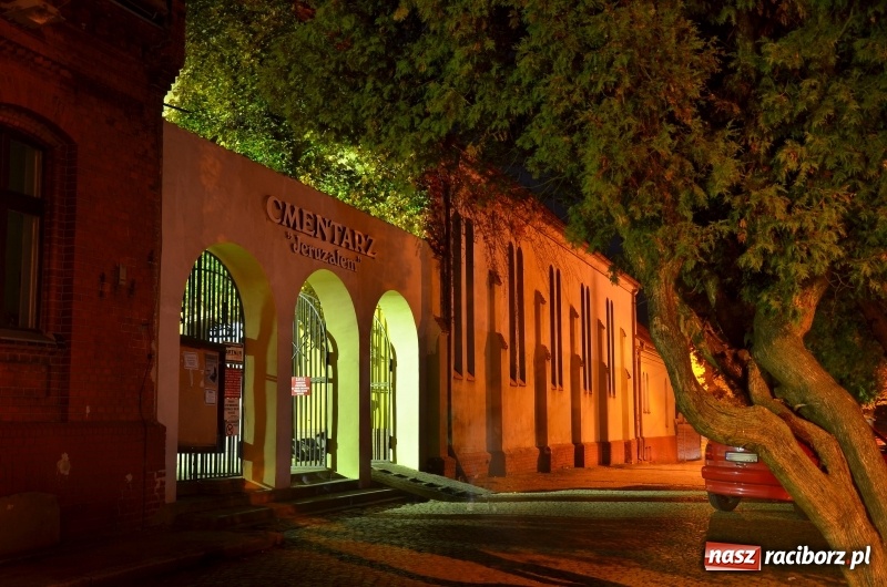 Zdjęcie w galerii na portalu naszraciborz.pl: Dzień Zaduszny na raciborskim Jeruzalem wiadomości z regionu