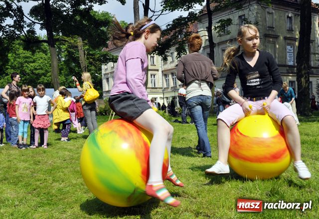 Zdjęcie w galerii na portalu naszraciborz.pl: Radosne święto rodzin zastępczych wiadomości z regionu