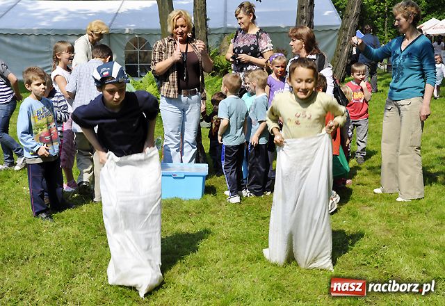 Zdjęcie w galerii na portalu naszraciborz.pl: Radosne święto rodzin zastępczych wiadomości z regionu