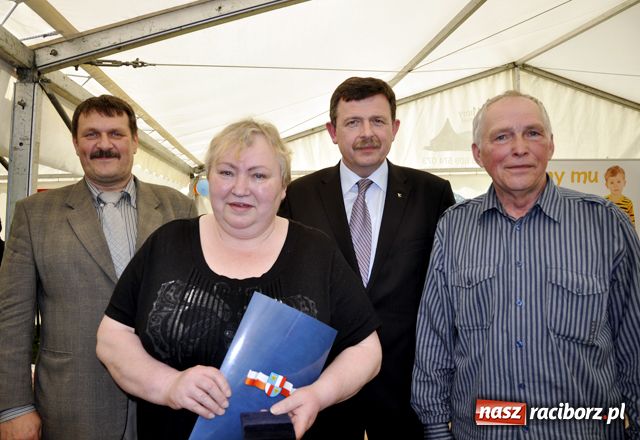 Zdjęcie w galerii na portalu naszraciborz.pl: Radosne święto rodzin zastępczych wiadomości z regionu