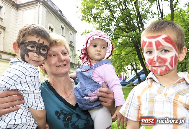 Zdjęcie w galerii na portalu naszraciborz.pl: Radosne święto rodzin zastępczych wiadomości z regionu