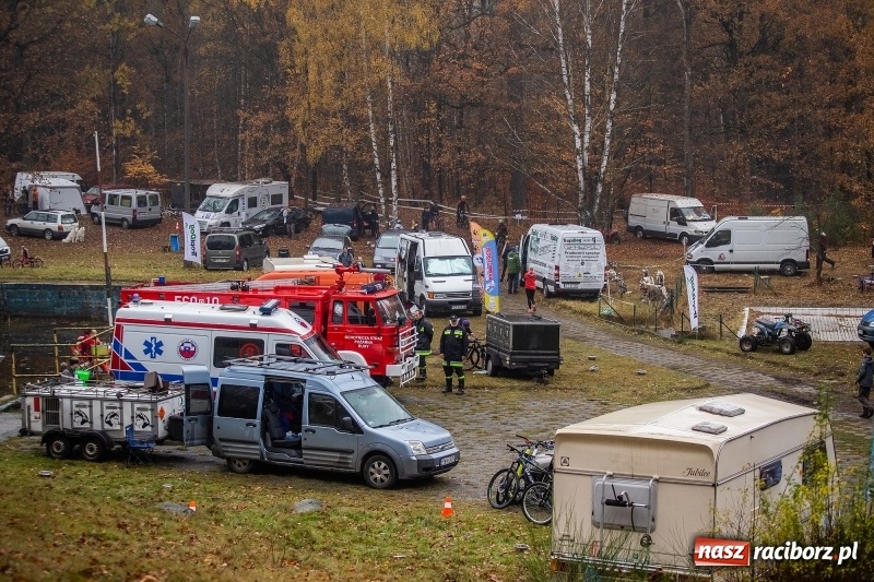 Zdjęcie w galerii na portalu naszraciborz.pl: SZCZEKOWYJE, czyli I Ogólnopolskie Zawody Psich Zaprzęgów w Rudach  wiadomości z regionu