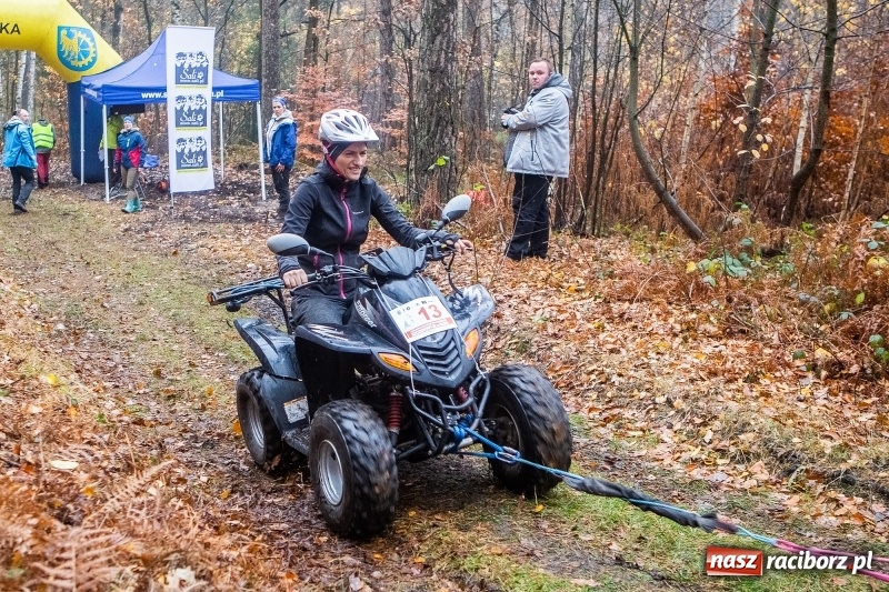 Zdjęcie w galerii na portalu naszraciborz.pl: SZCZEKOWYJE, czyli I Ogólnopolskie Zawody Psich Zaprzęgów w Rudach  wiadomości z regionu
