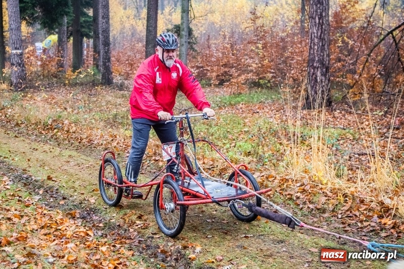 Zdjęcie w galerii na portalu naszraciborz.pl: SZCZEKOWYJE, czyli I Ogólnopolskie Zawody Psich Zaprzęgów w Rudach  wiadomości z regionu