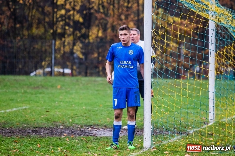 Zdjęcie w galerii na portalu naszraciborz.pl: Ocice - Markowice: Uczeń pokonał mistrza wiadomości z regionu