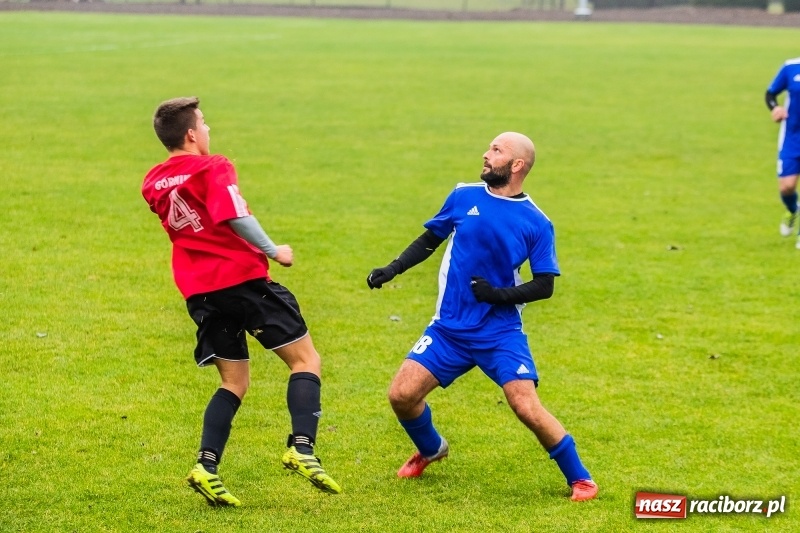 Zdjęcie w galerii na portalu naszraciborz.pl: Pszowski Górnik bez punktów w starciu ze Studzienną wiadomości z regionu