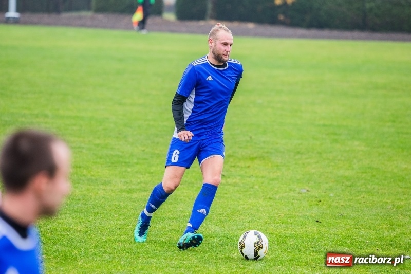 Zdjęcie w galerii na portalu naszraciborz.pl: Pszowski Górnik bez punktów w starciu ze Studzienną wiadomości z regionu