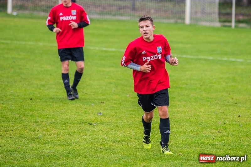 Zdjęcie w galerii na portalu naszraciborz.pl: Pszowski Górnik bez punktów w starciu ze Studzienną wiadomości z regionu