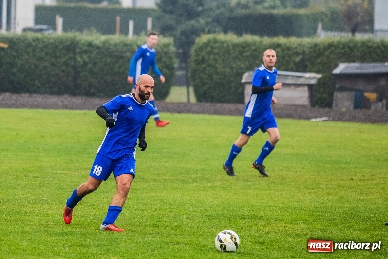 Zdjęcie w galerii na portalu naszraciborz.pl: Pszowski Górnik bez punktów w starciu ze Studzienną wiadomości z regionu