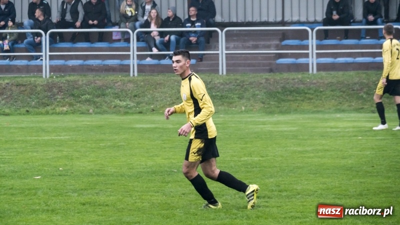 Zdjęcie w galerii na portalu naszraciborz.pl: Derby Podokręgu: Duet Żbikowskich nie sprostał Frydrykowi wiadomości z regionu