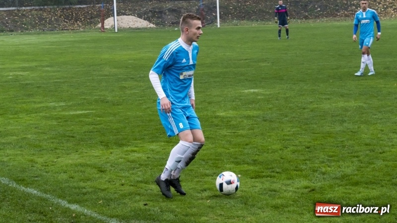 Zdjęcie w galerii na portalu naszraciborz.pl: Derby Podokręgu: Duet Żbikowskich nie sprostał Frydrykowi wiadomości z regionu