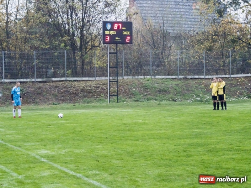 Zdjęcie w galerii na portalu naszraciborz.pl: Derby Podokręgu: Duet Żbikowskich nie sprostał Frydrykowi wiadomości z regionu