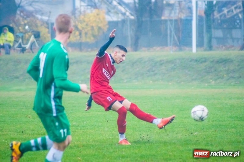 Zdjęcie w galerii na portalu naszraciborz.pl: Rafako - Rogów: Wynik lepszy od gry  wiadomości z regionu