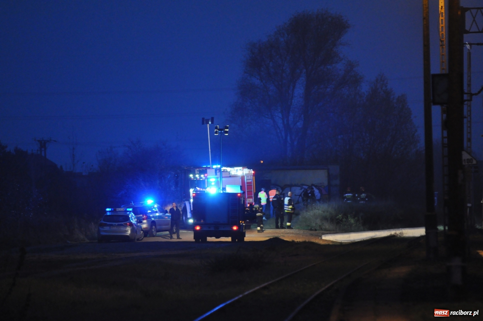 Zdjęcie w galerii na portalu naszraciborz.pl: Uwaga! W Markowicach wykoleił się skład towarowy. Linia na Kędzierzyn-Koźle zablokowana  wiadomości z regionu