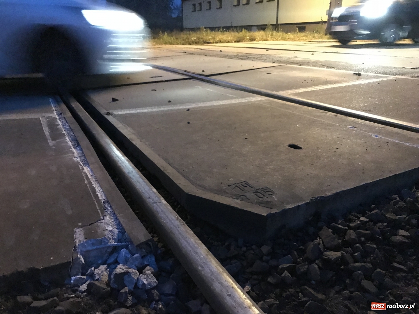 Zdjęcie w galerii na portalu naszraciborz.pl: Uwaga! W Markowicach wykoleił się skład towarowy. Linia na Kędzierzyn-Koźle zablokowana  wiadomości z regionu