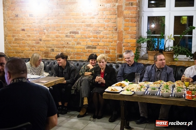 Zdjęcie w galerii na portalu naszraciborz.pl: Dariusz Polowy nowym prezydentem Raciborza. Mirosław Lenk radnym wiadomości z regionu