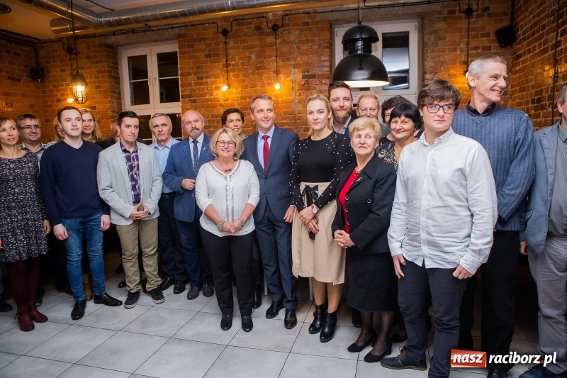 Zdjęcie w galerii na portalu naszraciborz.pl: Dariusz Polowy nowym prezydentem Raciborza. Mirosław Lenk radnym wiadomości z regionu