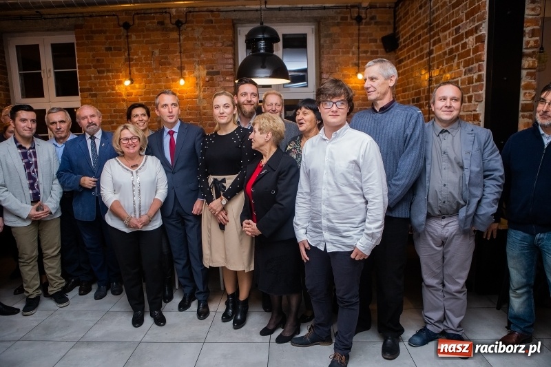 Zdjęcie w galerii na portalu naszraciborz.pl: Dariusz Polowy nowym prezydentem Raciborza. Mirosław Lenk radnym wiadomości z regionu