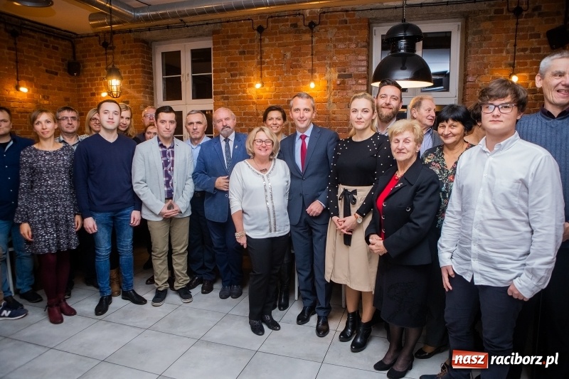 Zdjęcie w galerii na portalu naszraciborz.pl: Dariusz Polowy nowym prezydentem Raciborza. Mirosław Lenk radnym wiadomości z regionu