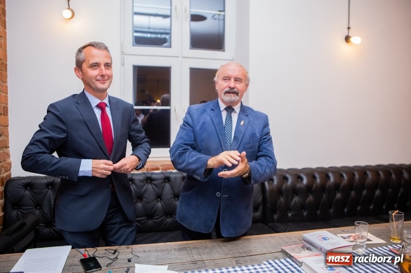 Zdjęcie w galerii na portalu naszraciborz.pl: Dariusz Polowy nowym prezydentem Raciborza. Mirosław Lenk radnym wiadomości z regionu