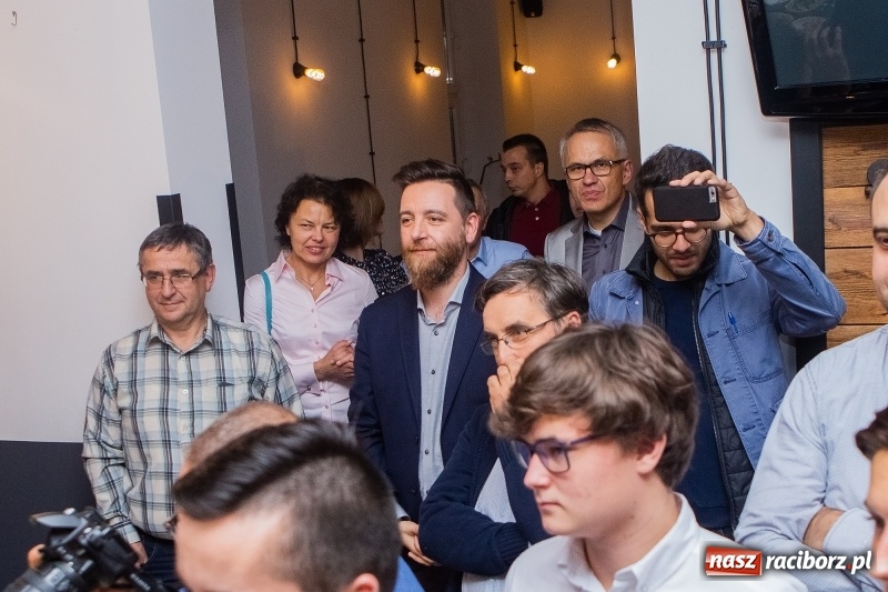 Zdjęcie w galerii na portalu naszraciborz.pl: Dariusz Polowy nowym prezydentem Raciborza. Mirosław Lenk radnym wiadomości z regionu