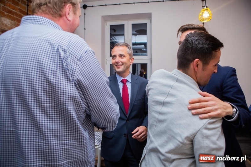 Zdjęcie w galerii na portalu naszraciborz.pl: Dariusz Polowy nowym prezydentem Raciborza. Mirosław Lenk radnym wiadomości z regionu