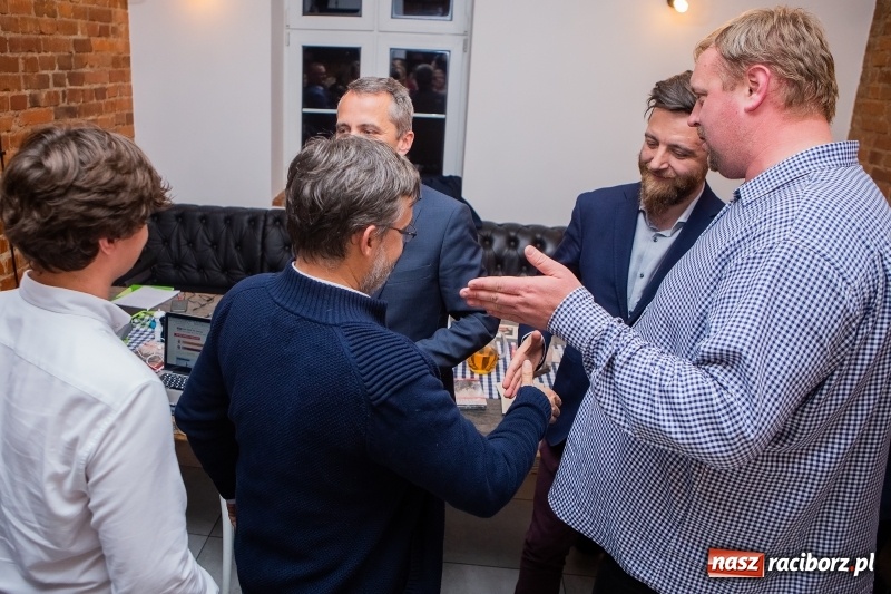 Zdjęcie w galerii na portalu naszraciborz.pl: Dariusz Polowy nowym prezydentem Raciborza. Mirosław Lenk radnym wiadomości z regionu