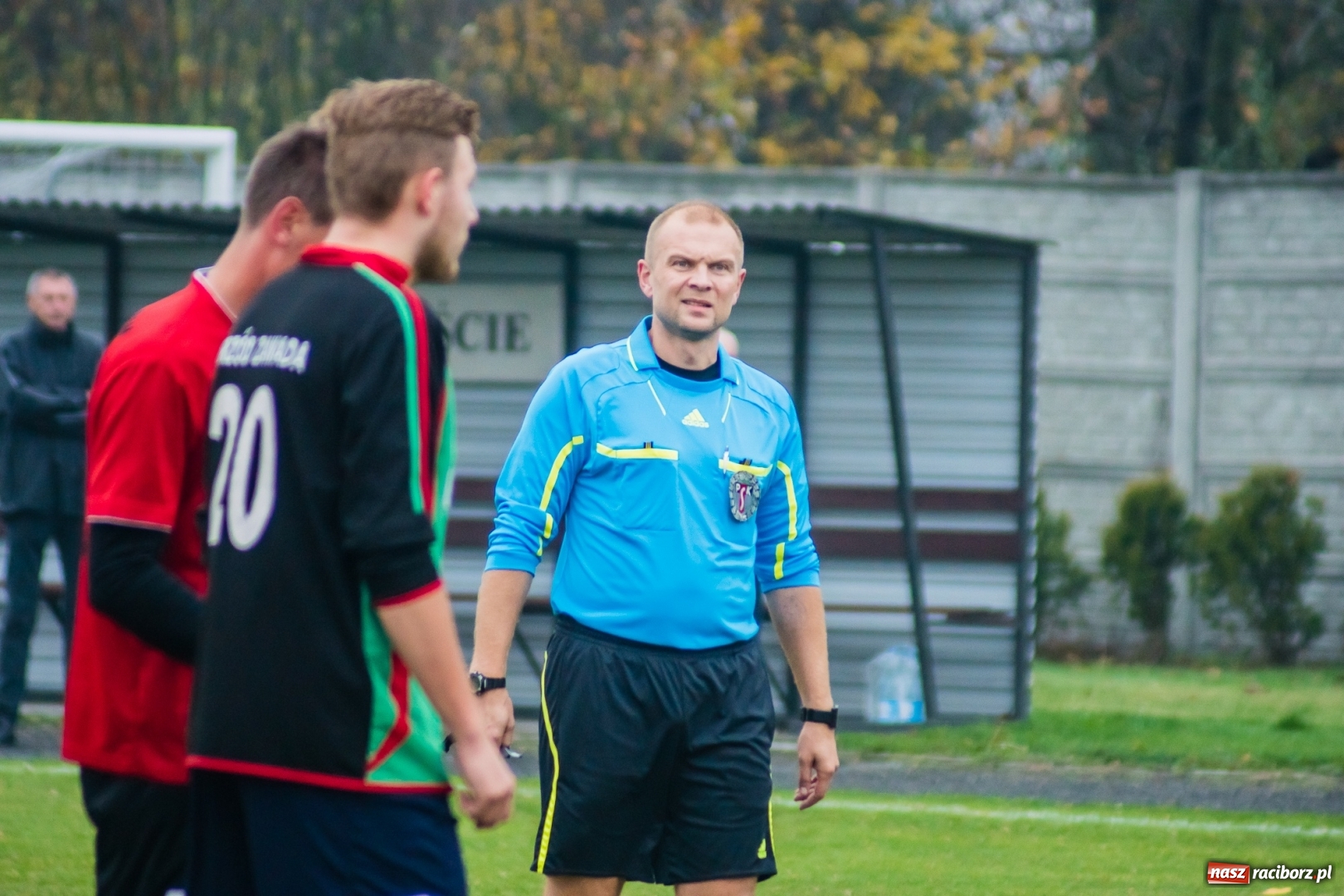 Zdjęcie w galerii na portalu naszraciborz.pl: A klasa. Totalna demolka w Tworkowie wiadomości z regionu