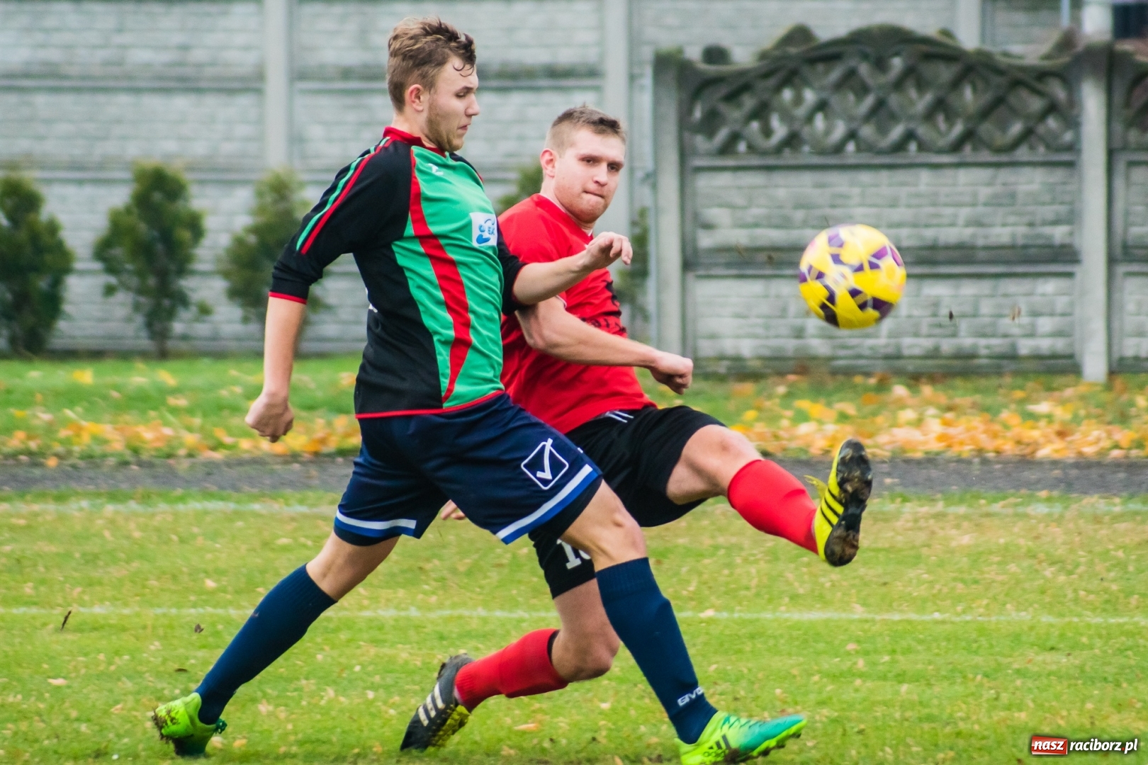 Zdjęcie w galerii na portalu naszraciborz.pl: A klasa. Totalna demolka w Tworkowie wiadomości z regionu