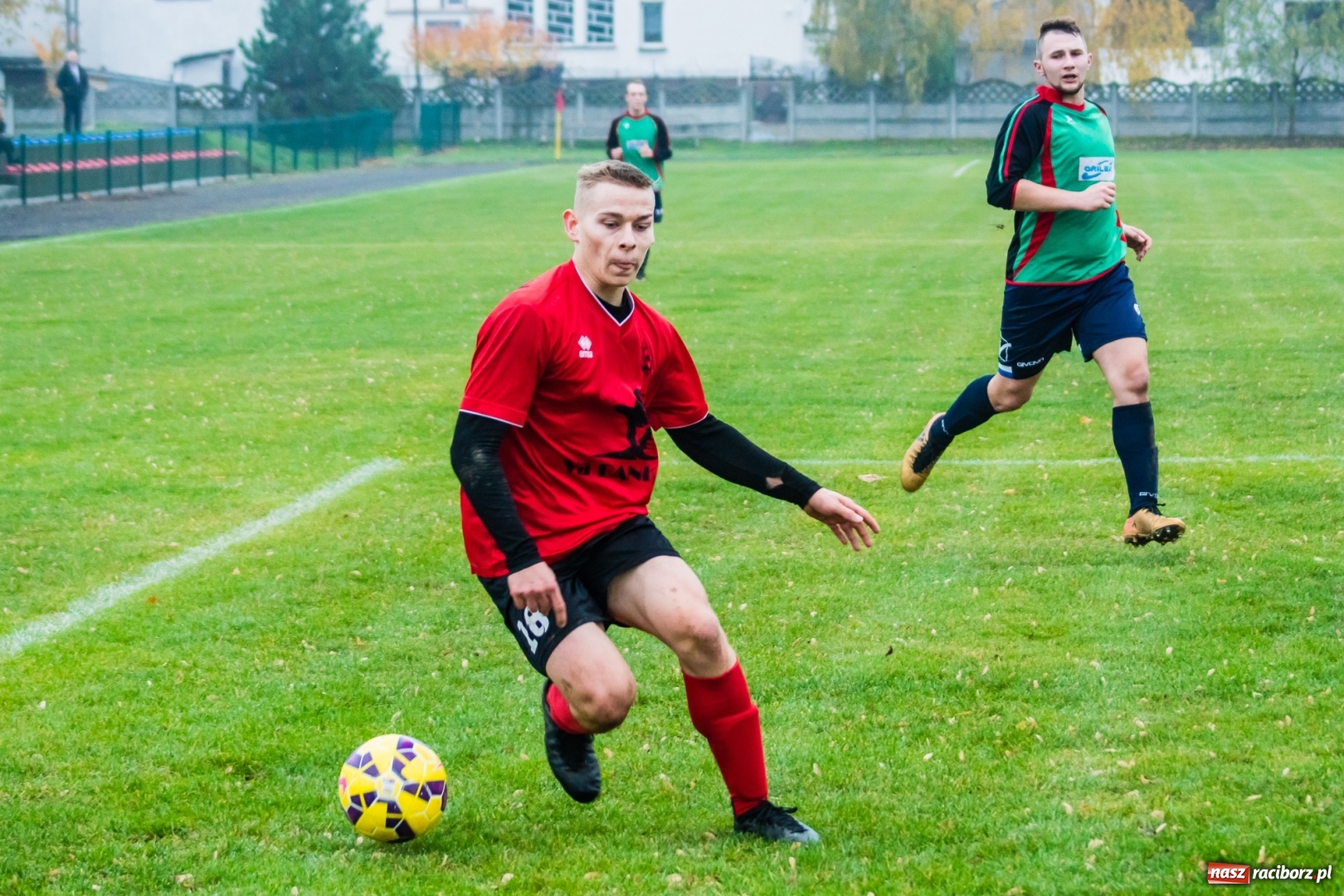 Zdjęcie w galerii na portalu naszraciborz.pl: A klasa. Totalna demolka w Tworkowie wiadomości z regionu